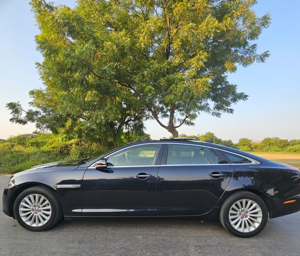 Jaguar XJL V6 Portfolio 5