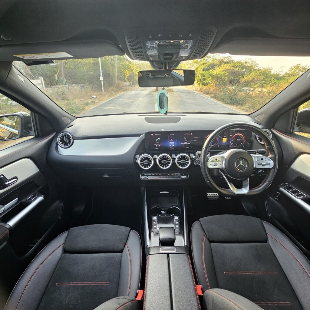 Mercedes Benz Gla220d 4 matic5